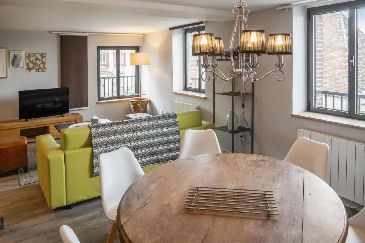 Logis Hotel-Restaurant Le Relais D'Aligre Châteauneuf-en-Thymerais エクステリア 写真