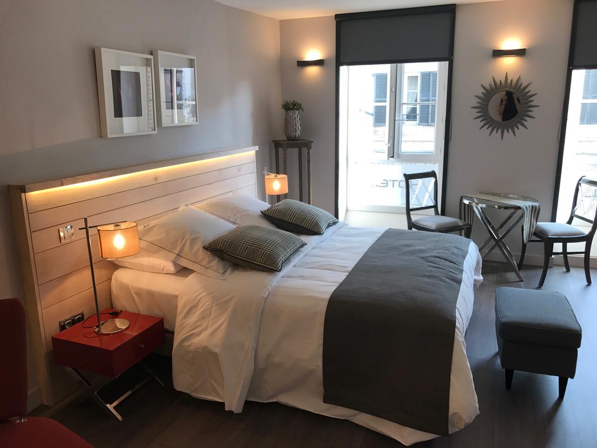 Logis Hotel-Restaurant Le Relais D'Aligre Châteauneuf-en-Thymerais エクステリア 写真